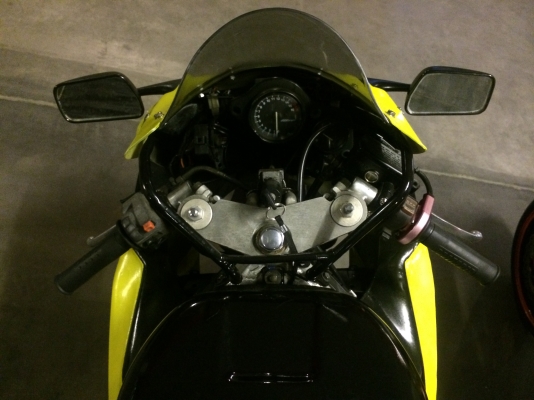 ขาย Honda CBR 400RR ปี89 สภาพดี การรันตี จากอู๋AUD87(ขายแล้วครับ)