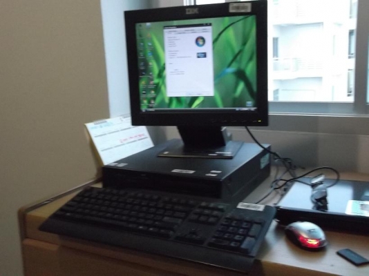 ขายคอมพิวเตอร์ยกชุด 1900 บาท