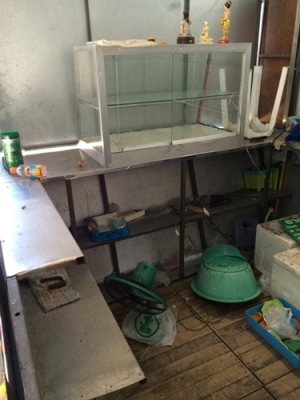 ขายตู้ขายของ 2 X 2 หน้าต่าง 3 ด้าน