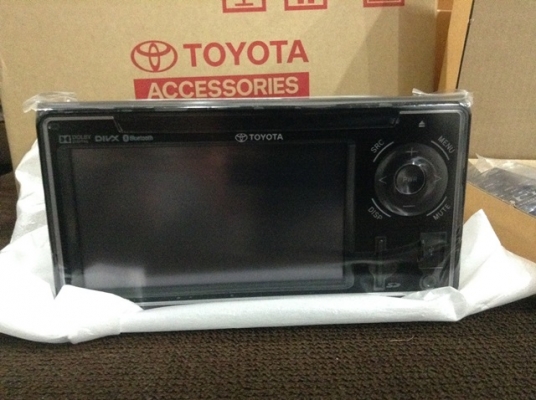 ขายเครื่องเล่น DVD 2DIN Toyota Accessories ของแท้ของใหม่พร้อมชุดติดตั้งสำหรับโตโยต้าค่ะ