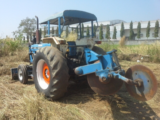 ขายด่วน รถไถ FORD 6610 สภาพพร้อมใช้งาน ขายด่วน รถไถ FORD 6610 สภาพพร้อมใช้งาน