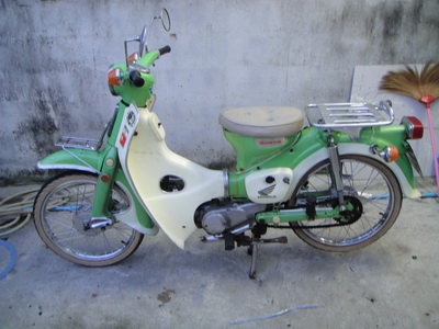 ขาย c90 สวยๆ เดิมๆ ถูกๆ เครื่องเดิม สีเขียวสวยๆ