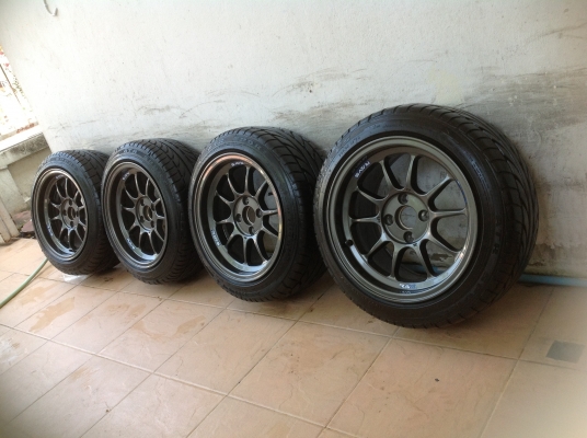 ขาย Rf1 ขอบ15 กว้าง8 พร้อมยางปี12