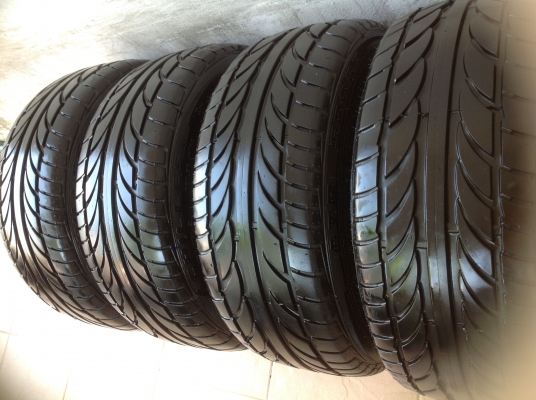 ขาย Rf1 ขอบ15 กว้าง8 พร้อมยางปี12