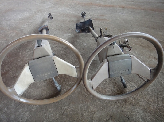 พวงมาลัย Datsun