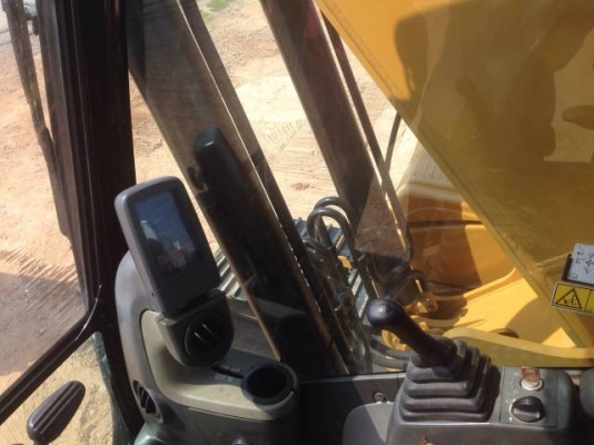 ขายรถแบคโฮ CAT 320D ระบบไฟฟ้าเต็ม มีVDOการทำงานครับ รถนอกนำเข้าสภาพสวย ขายรถแบคโฮ CAT 320D ระบบไฟฟ้าเต็ม มีVDOการทำงานครับ รถนอกนำเข้าสภาพสวย