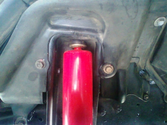 รถหกล้อ ฮีโน่ ดูโท่ หัวคัสซี ผ่อนสบาย ๆ กับ ศรีสวัสดิ์เงินติดล้อ รถหกล้อ ฮีโน่ ดูโท่ หัวคัสซี ผ่อนสบาย ๆ กับ ศรีสวัสดิ์เงินติดล้อ