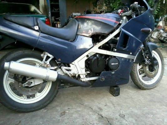 Kawasaki gpz400 Kawasaki gpz400