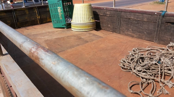 **258,000 บ.ต่อรอง**ขาย4ล้อกลาง"ทะเบียนไม่ติดเวลา" ISUZU NHR54C 88HP เครื่อง4JB1 88แรง เครื่องแน่นแรงดี เกียร์สั้น ไม่มีหลุด ช่วงล่างคัสซีดีเดิม มีตำหนินิดนึงแปะมาหูแหนบหลังข้างขวา(ตามรุป) กระบะสวยพื้นไม่ไม่ผุ หัวสวยภายในสวยคอนโซลครบ แอร์ พ.พาวเ