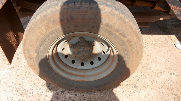 **258,000 บ.ต่อรอง**ขาย4ล้อกลาง"ทะเบียนไม่ติดเวลา" ISUZU NHR54C 88HP เครื่อง4JB1 88แรง เครื่องแน่นแรงดี เกียร์สั้น ไม่มีหลุด ช่วงล่างคัสซีดีเดิม มีตำหนินิดนึงแปะมาหูแหนบหลังข้างขวา(ตามรุป) กระบะสวยพื้นไม่ไม่ผุ หัวสวยภายในสวยคอนโซลครบ แอร์ พ.พาวเ