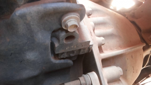 **258,000 บ.ต่อรอง**ขาย4ล้อกลาง"ทะเบียนไม่ติดเวลา" ISUZU NHR54C 88HP เครื่อง4JB1 88แรง เครื่องแน่นแรงดี เกียร์สั้น ไม่มีหลุด ช่วงล่างคัสซีดีเดิม มีตำหนินิดนึงแปะมาหูแหนบหลังข้างขวา(ตามรุป) กระบะสวยพื้นไม่ไม่ผุ หัวสวยภายในสวยคอนโซลครบ แอร์ พ.พาวเ