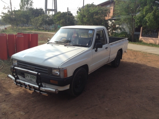 ขายรถกระบะ TOYOTA HERO ปี 30 สภาพพร้อมใช้งาน หน้าเดิม คัสซีสวย เครื่องดี ในหัวเก๋งไม่มีผุ ยางเต็ม ทะเบียนเต็มพร้อมโอน