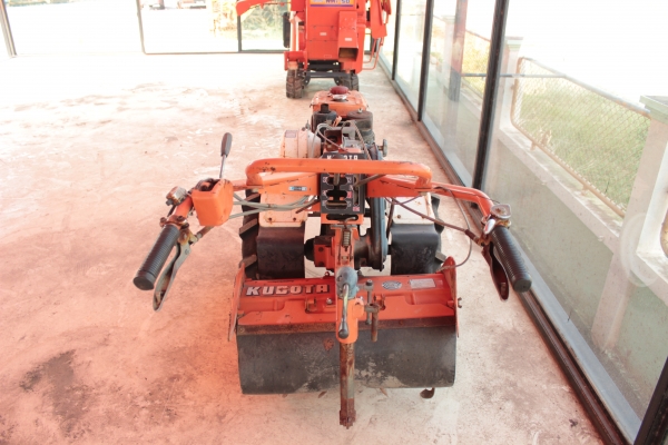 ขายรถไถนาเดินตาม KOBOTA  K62 เครื่องดีเซลล์ ราคา 22,000บาท