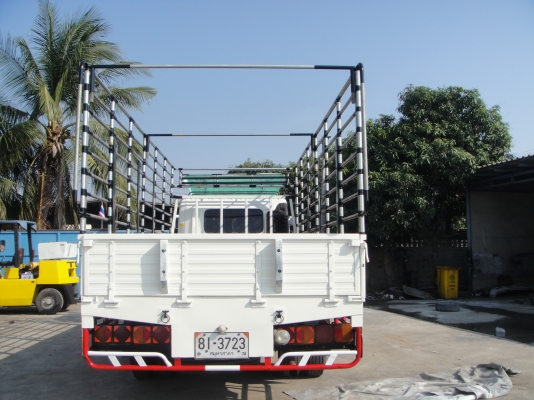 HINO FC4J ปี 2548 ยาว 5.50 เมตร กระบะคอกใหม่ ยาง 90\% รถสวย พร้อมใช้งาน