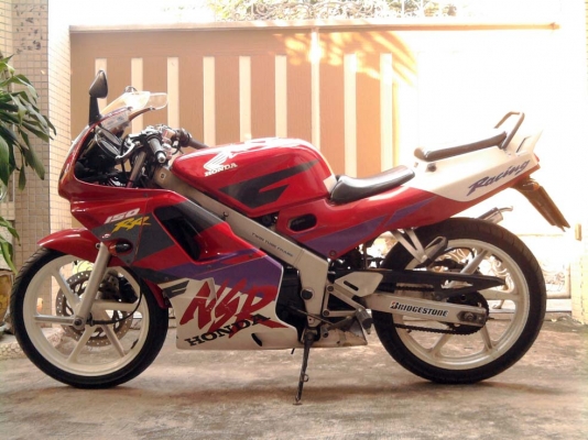 ขออนุญาติขาย HONDA  NSR150 RR สภาพสวยมาก ล้อแม็ก โอนให้ฟรี