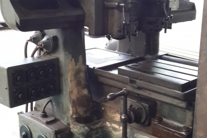 ขายเครื่องกัดลอกแบบ 20000 บาท