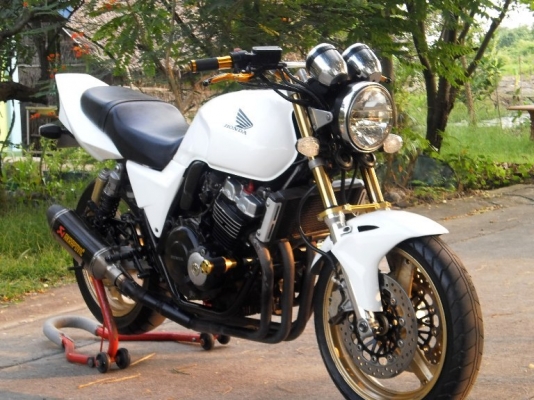 ขาย CB400 ปี 1996 สรรพสามิตร อินวอย( ตัวจริง) ขาย CB400 ปี 1996 สรรพสามิตร อินวอย( ตัวจริง)