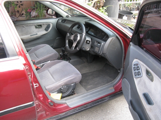 ขายHonda Civic ปี95 B16A auto ถูกๆสภาพจบๆ