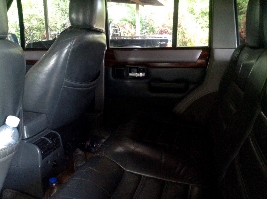 ขายถูก จิ๊ฟ เชอโรกี ปี96  ติดถังแก๊ส ราคา 300,000 เท่านั้น!