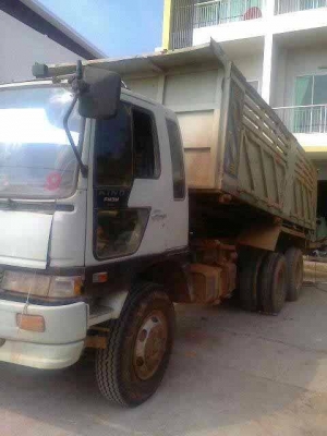 ขายรถบรรทุกสิบล้อดั๊มพ์ HINO 3M เครื่องเดิม เกียร์เดิม กระจกไฟฟ้า เก็บงานพื้นกระบะ ทะเบียนพร้อม