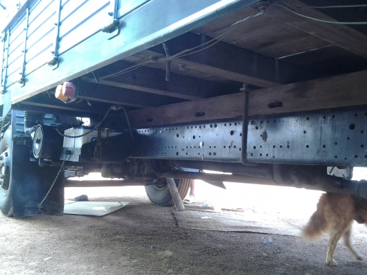 ISUZU NQR66RX5T 120ฝาขาว ยาว 5.6 ม. แอร์เย็น ภายในสวย พร้อกคอก ภาษีเต็ม