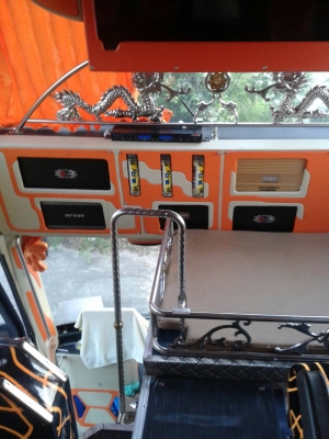 ขายถูก ขายด่วน ไม่มีคนขับ