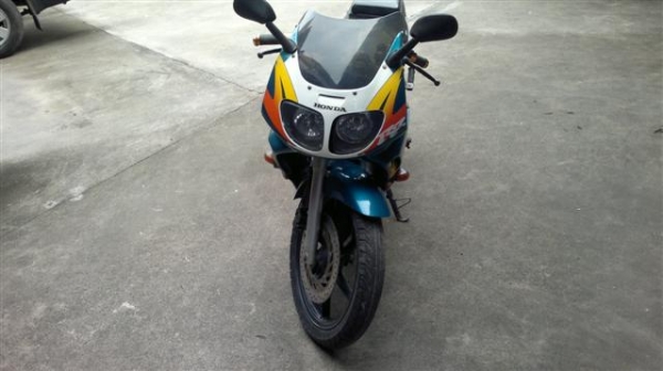 ขายHONDA NSR150 สภาพดีพร้อมใช้ราคา 16000 บาท ขายHONDA NSR150 สภาพดีพร้อมใช้ราคา 16000 บาท