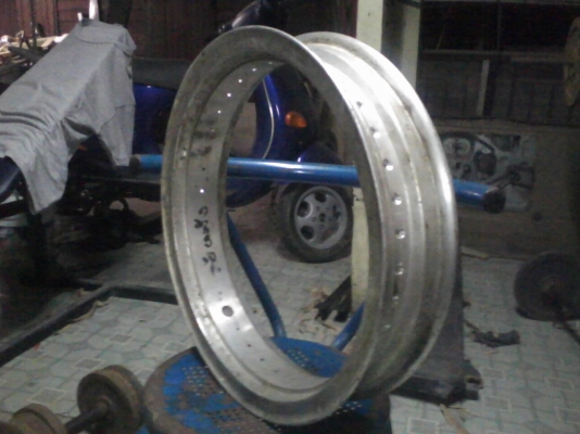 ขายอะไหล่ครับ