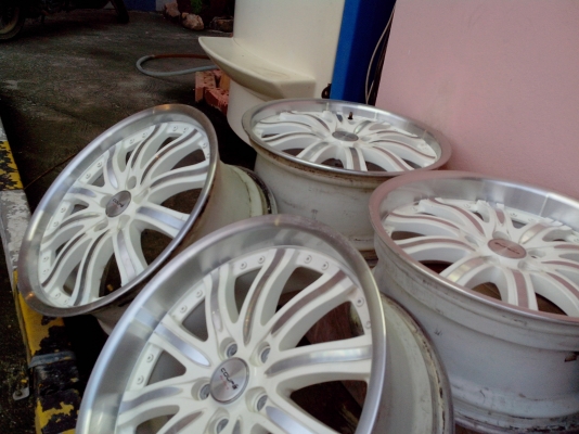 ขายแม็ก18 .8 et40japan ห้ารู114.3มือสอง