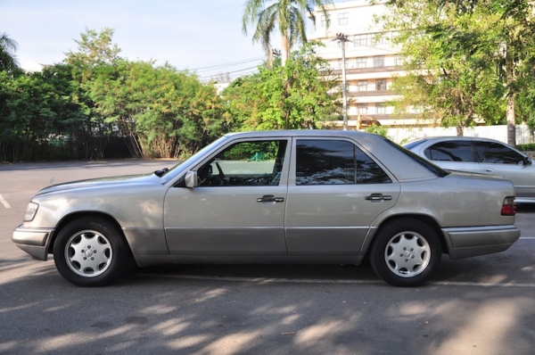 ขาย E220 (W124) ปี 97 สภาพเนี๊ยบๆ