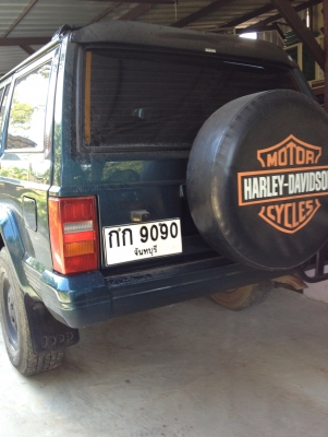 รถ Jeep Cherokee ปี 95 สีเขียว สภาพดีมากพร้อมใช้งาน(เจ้าของใช้เอง) รถ Jeep Cherokee ปี 95 สีเขียว สภาพดีมากพร้อมใช้งาน(เจ้าของใช้เอง)