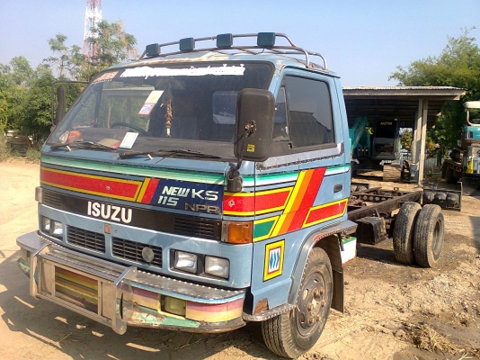 ISUZU NPR 59LU 115 แรงม้า หัวคัสซี มีกระบะคาร์โก้