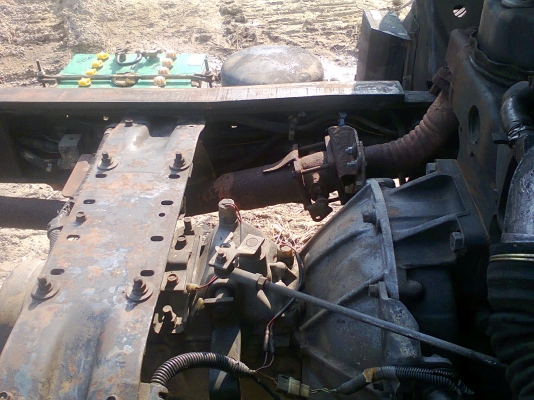 ISUZU NPR 59LU 115 แรงม้า หัวคัสซี มีกระบะคาร์โก้