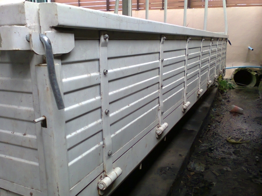 ISUZU NPR 59LU 115 แรงม้า หัวคัสซี มีกระบะคาร์โก้