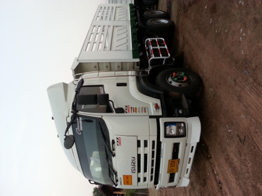 ต้องการขาย ISUZU 360HP ปี 53 ดั๊มแม่-ลูก คอกกะบะสามมิตร ลูก3เพลา