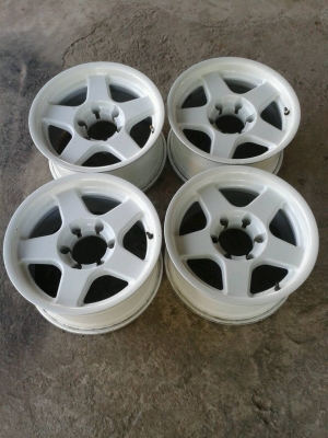 9500 ล้อลาย Bradley สีขาว 16 x 8 ออฟ 0 9500 ล้อลาย Bradley สีขาว 16 x 8 ออฟ 0