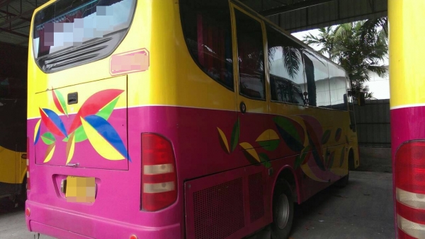 HINO FC4J ติดต่อปารวี โทร 0839686255 HINO FC4J ติดต่อปารวี โทร 0839686255