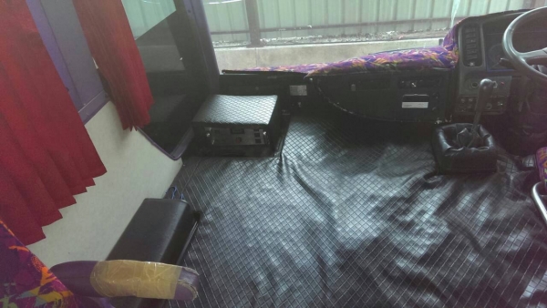 HINO FC4J ติดต่อปารวี โทร 0839686255 HINO FC4J ติดต่อปารวี โทร 0839686255