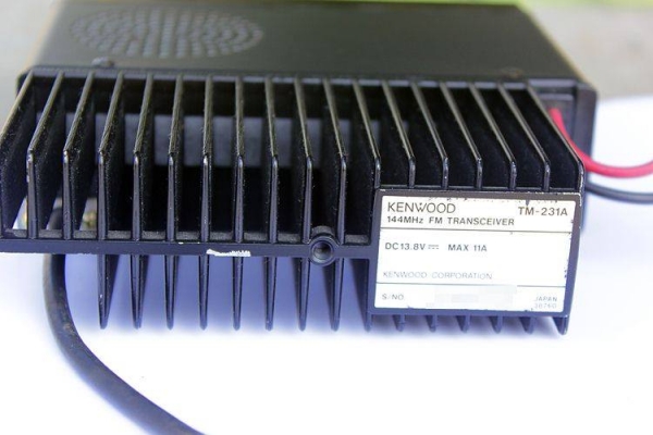 ขาย วิทยุสื่อสาร KENWOOD TM231  สภาพน่าสะสมมากกว่าใช้ครับ สวยเดิมๆครับ