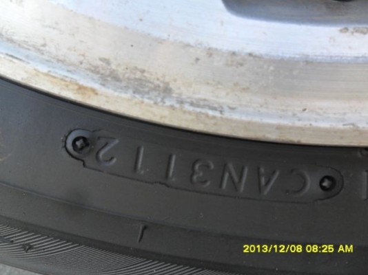 ขายรถนิสสันNVปี96เครื่อง1.6เกียร์ธรรมดาพวงมาลัยเพาเวอร์ติดแก๊สLPGถังใหญ่รถสวยพร้อมใช้ยางใหม่ภาษี57ขายถูกครับ