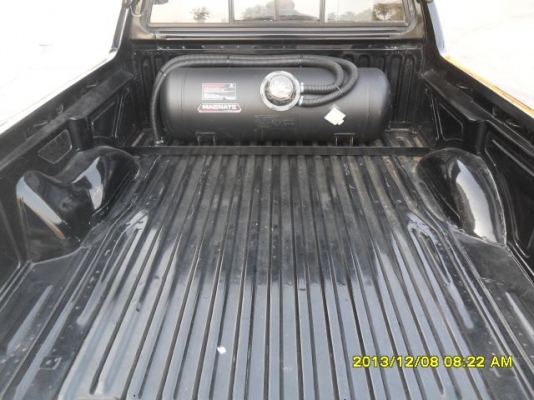 ขายรถนิสสันNVปี96เครื่อง1.6เกียร์ธรรมดาพวงมาลัยเพาเวอร์ติดแก๊สLPGถังใหญ่รถสวยพร้อมใช้ยางใหม่ภาษี57ขายถูกครับ