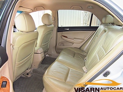 HONDA ACCORD 2.4 i-VTEC AT ปี 2005 HONDA ACCORD 2.4 i-VTEC AT ปี 2005