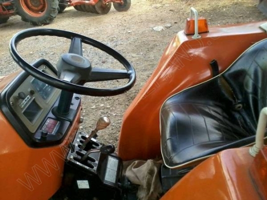 รถไถ ยี่ห้อ KUBOTA  24 แรงม้า