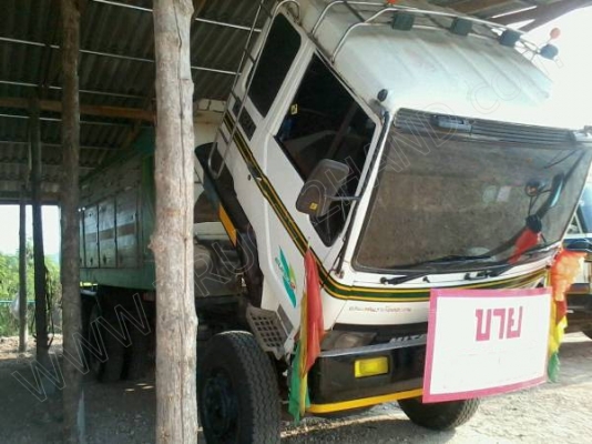 รถบรรทุก 10 ล้อดั๊มพ์ ยี่ห้อ MITSUBISHI รุ่น FN527