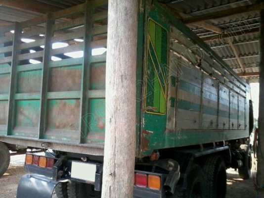 รถบรรทุก 10 ล้อดั๊มพ์ ยี่ห้อ MITSUBISHI รุ่น FN527