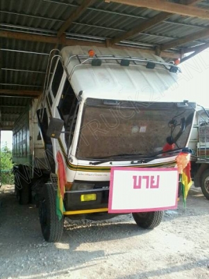 รถบรรทุก 10 ล้อดั๊มพ์ ยี่ห้อ MITSUBISHI รุ่น FN527