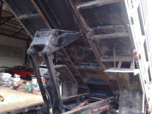 รถบรรทุก 6 ล้อดั๊มพ์ ยี่ห้อ HINO รุ่น FC 120 แรงม้า รุ่นกระจกไฟฟ้า รถบรรทุก 6 ล้อดั๊มพ์ ยี่ห้อ HINO รุ่น FC 120 แรงม้า รุ่นกระจกไฟฟ้า