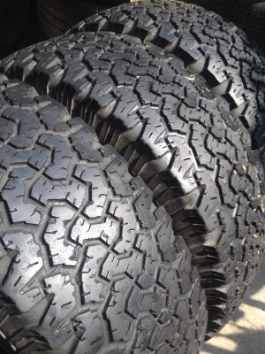 ขายยาง BF ALLTERRAIN 265-70-16 ดอกเป็นก้อน 1ชุดครับ 7500 ขายยาง BF ALLTERRAIN 265-70-16 ดอกเป็นก้อน 1ชุดครับ 7500