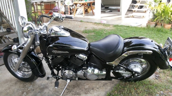 ขาย ยามาฮ่าแดร็กสตาร์ 400 คลาสสิคปี 2000 ขาย ยามาฮ่าแดร็กสตาร์ 400 คลาสสิคปี 2000