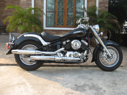 ขาย ยามาฮ่าแดร็กสตาร์ 400 คลาสสิคปี 2000 ขาย ยามาฮ่าแดร็กสตาร์ 400 คลาสสิคปี 2000